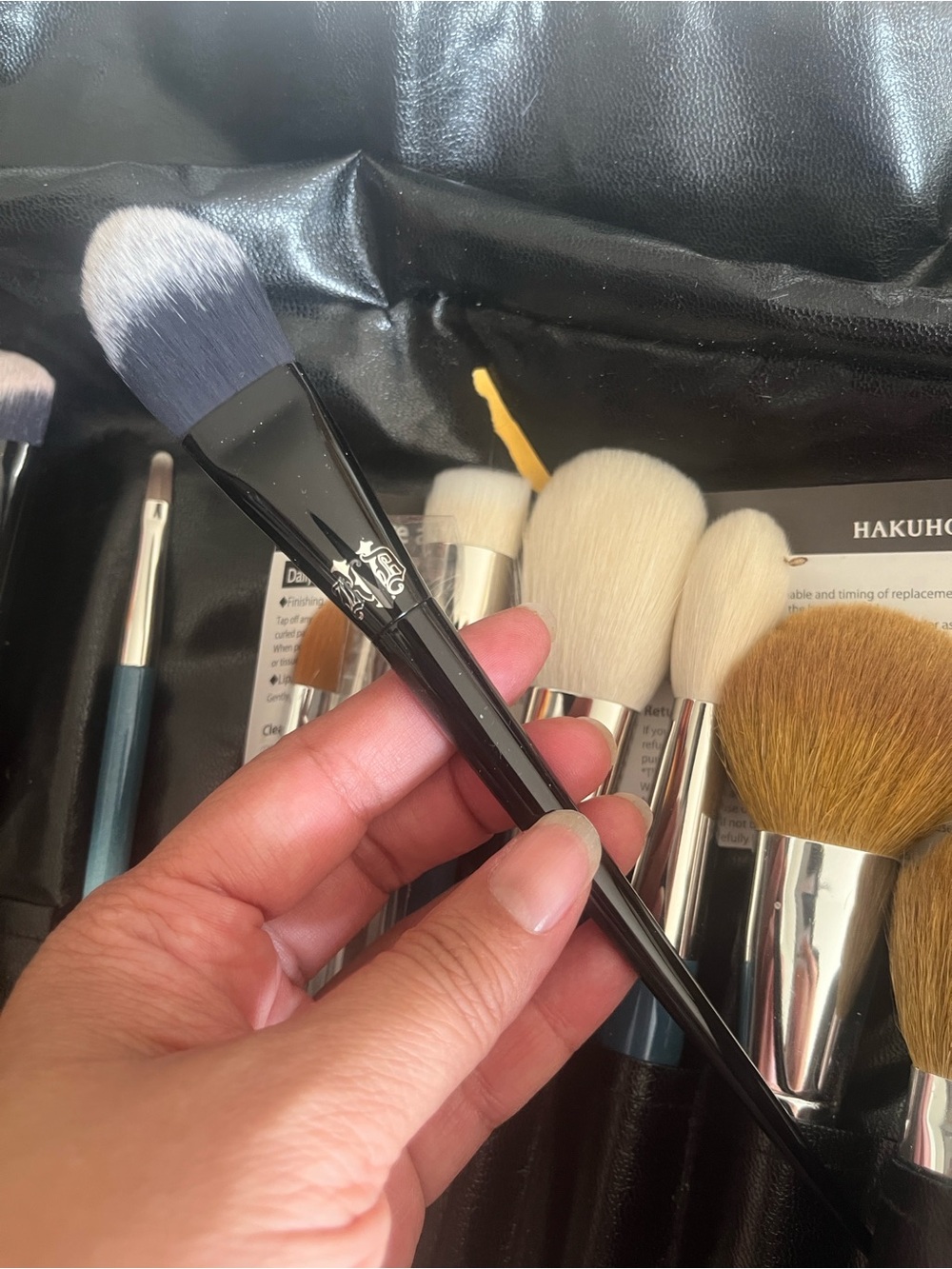 Kat Von D Precision Powder Brush #25 KVD